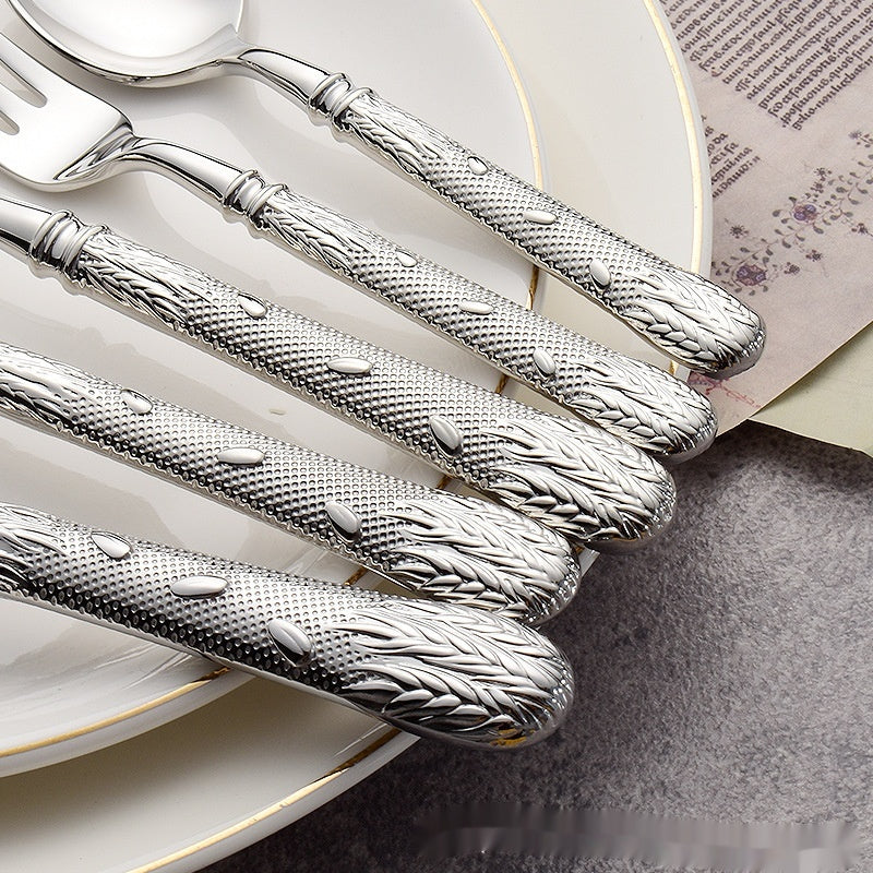 Edles Besteck-Set aus Edelstahl