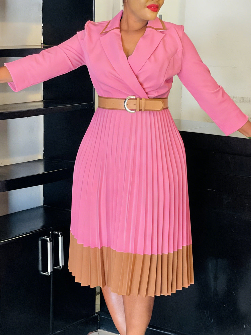 Faltenrock-Kleid mit Gürtel, hoher Taillierung – Bild 11 | LuxeStyle