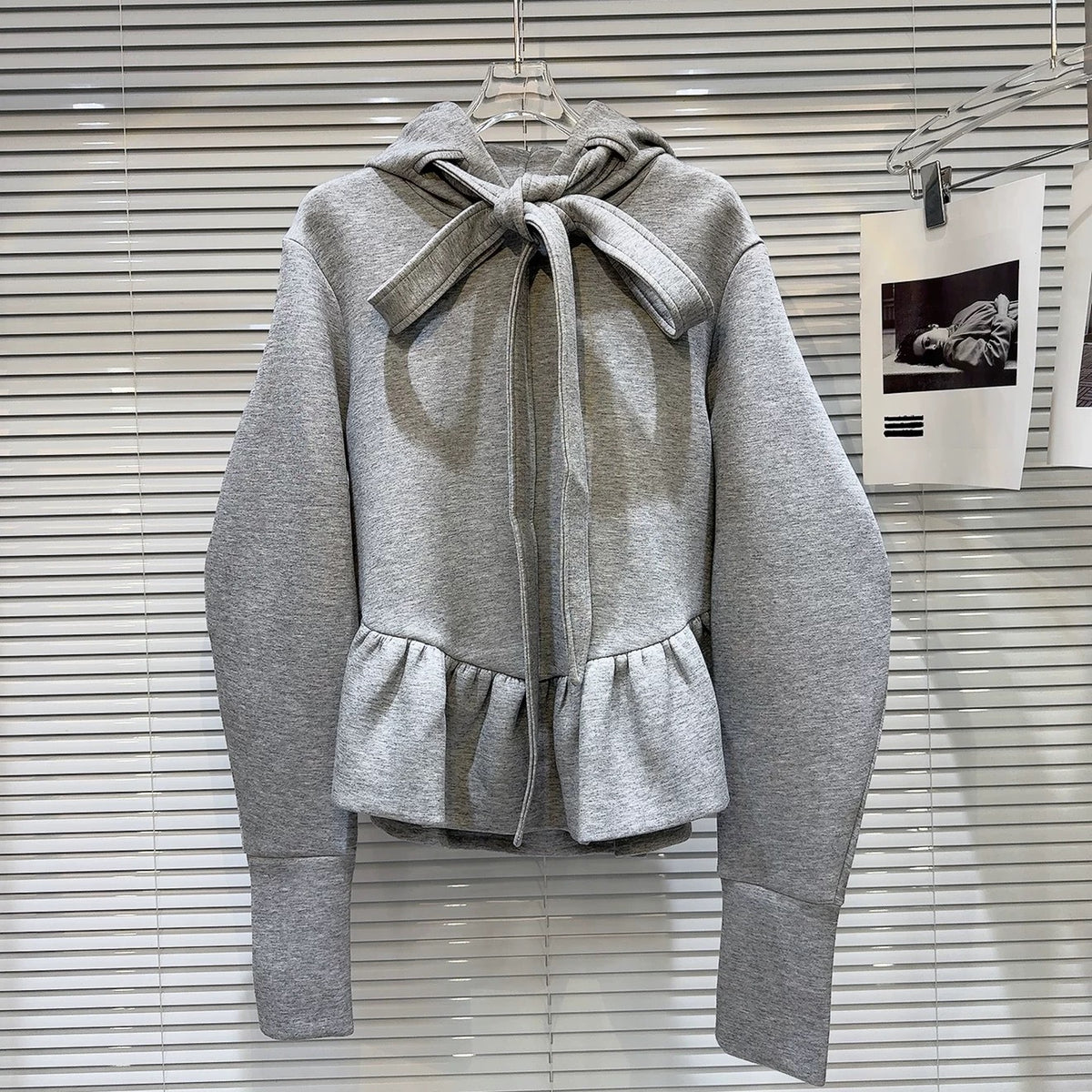 Mädchen Kapuzenpullover mit Schleife – Bild 6 | LuxeStyle