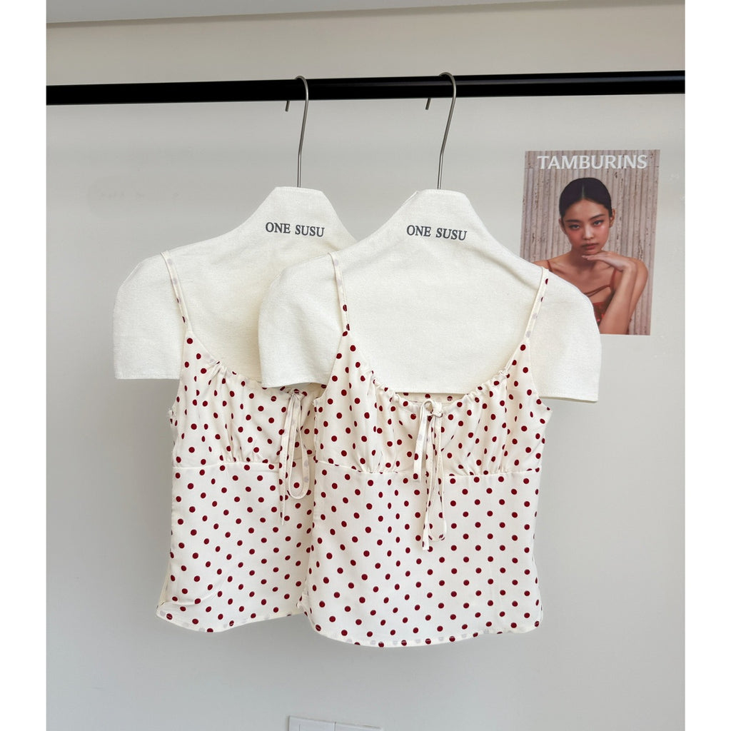 Himbeerrotes Polka-Dot Camisole