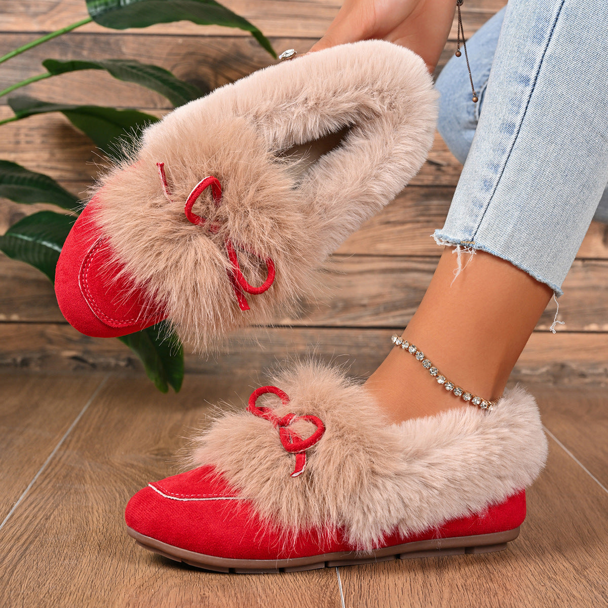 Runde Damen-Schuhe mit Schleife
