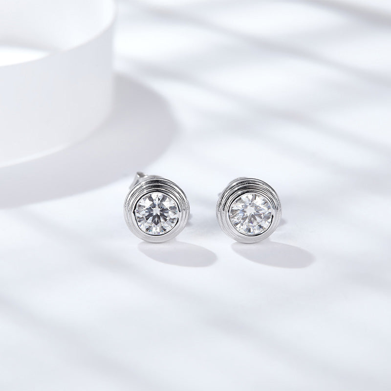 Moissanite-Ohrstecker «Éclat» · S925 Silber (0,5 / 1 Karat)