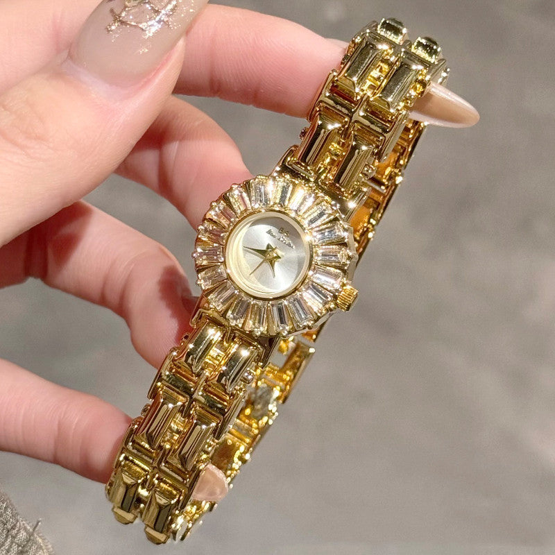 Damen-Armbanduhr mit Strass-Besatz – Bild 3 | LuxeStyle