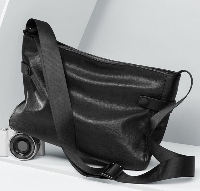 Männer Leder Crossbody Rucksack