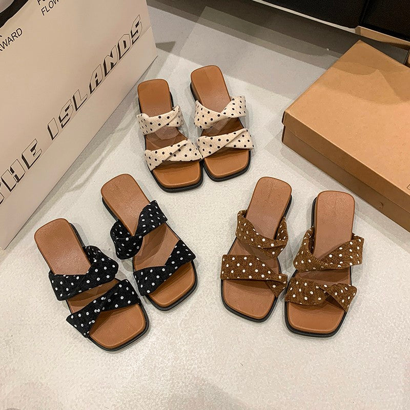 Französische Keil-Sandalen