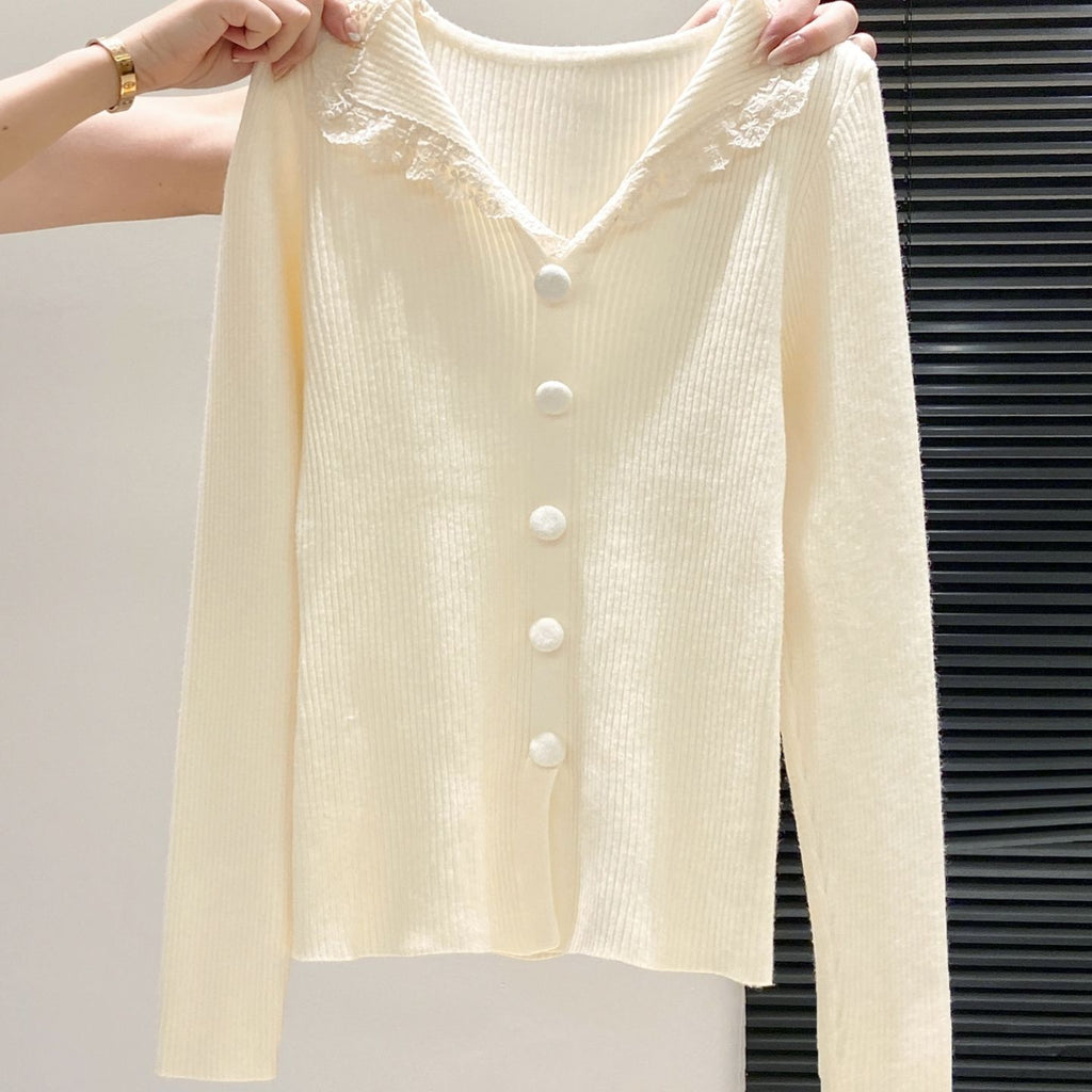 Spitzenkragen Strickpullover