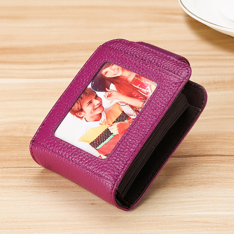 Echtes Leder ID‑Holder mit grossem Platz – Bild 12 | LuxeStyle