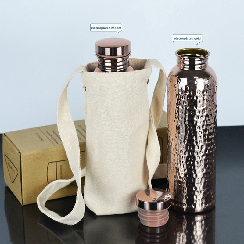 Edle Wasserflasche mit 800ml Fassungsvermögen