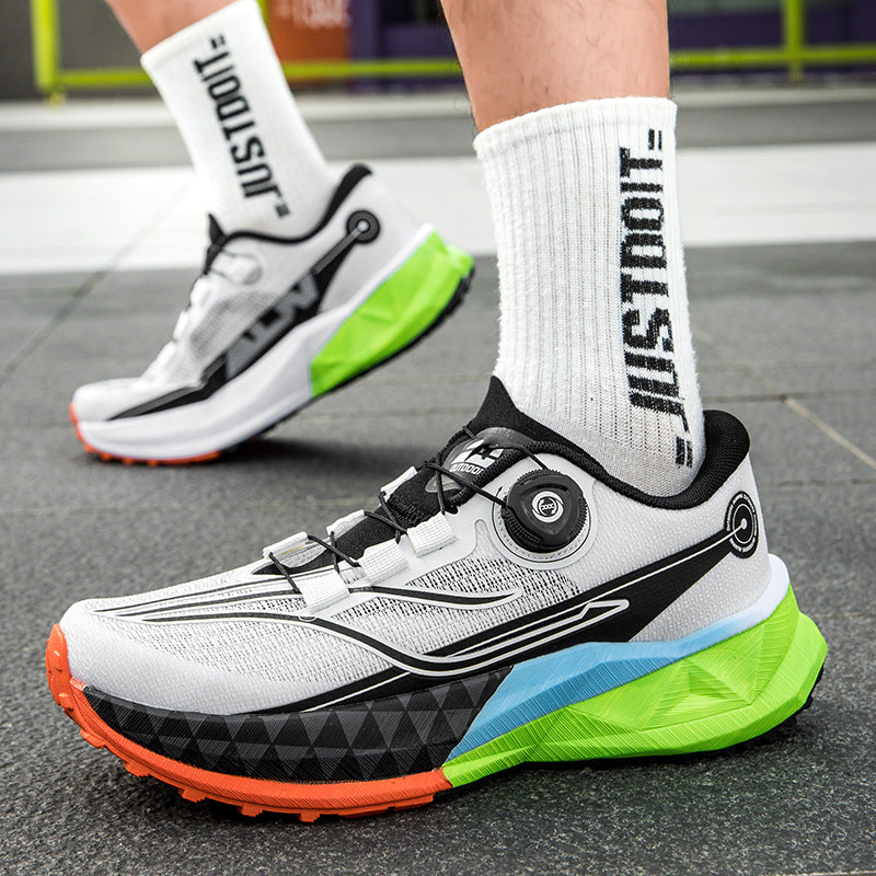 Offroad Wander- und Laufschuhe mit weicher Sohle