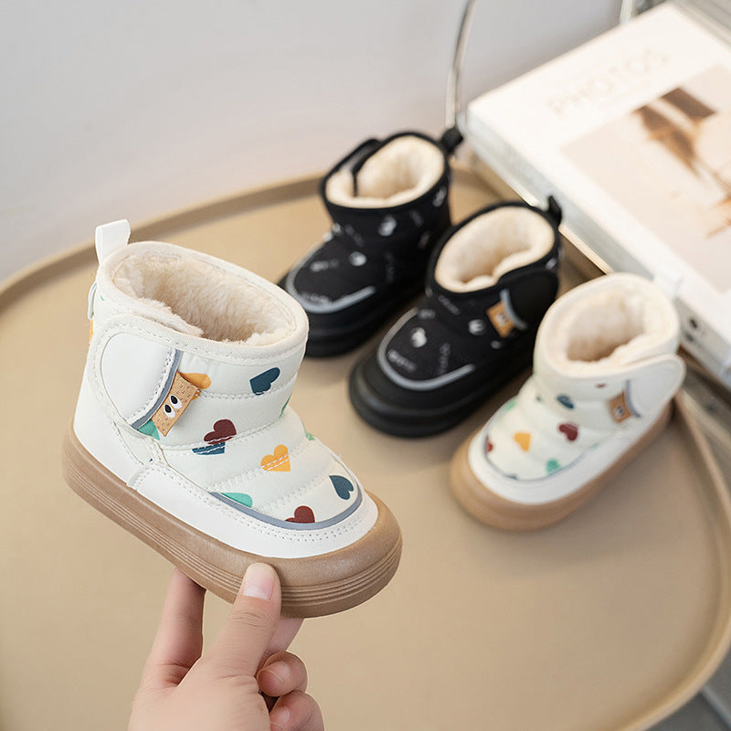 Warme, rutschfeste Kinder Winterstiefel – Bild 1 | LuxeStyle