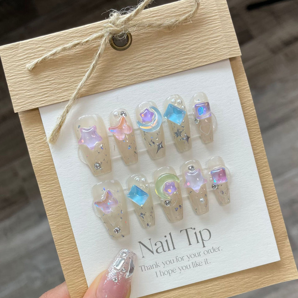 Handgemachte Traum-Eis-Schmetterlingsnägel – Bild 6 | LuxeStyle