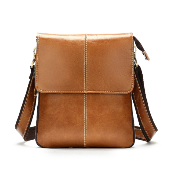 Leder Messenger Bag Hochformat – Bild 7 | LuxeStyle