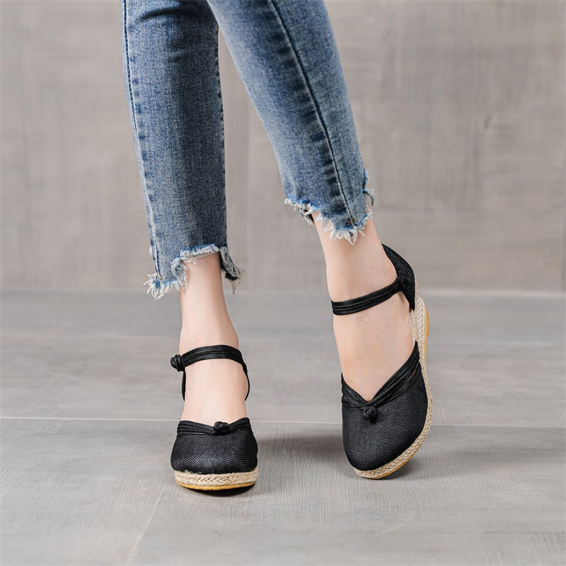 Keilabsatz-Sandalen mit spitzer Zehenpartie – Bild 7 | LuxeStyle
