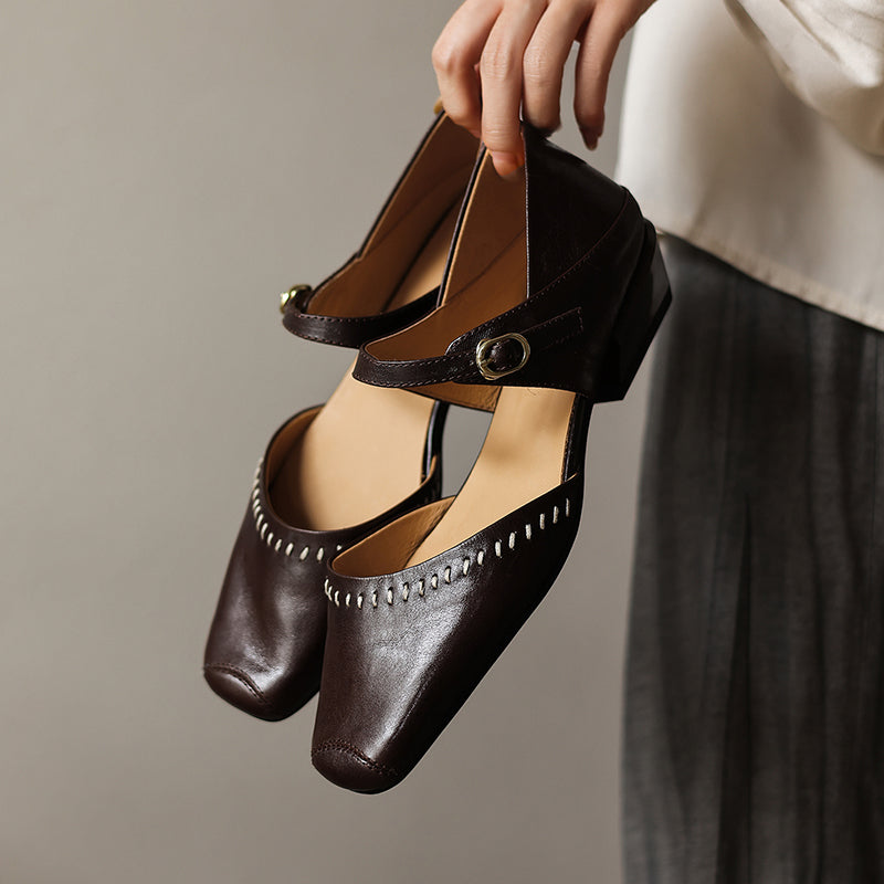 Handgefertigte Mary Jane Flats aus Leder