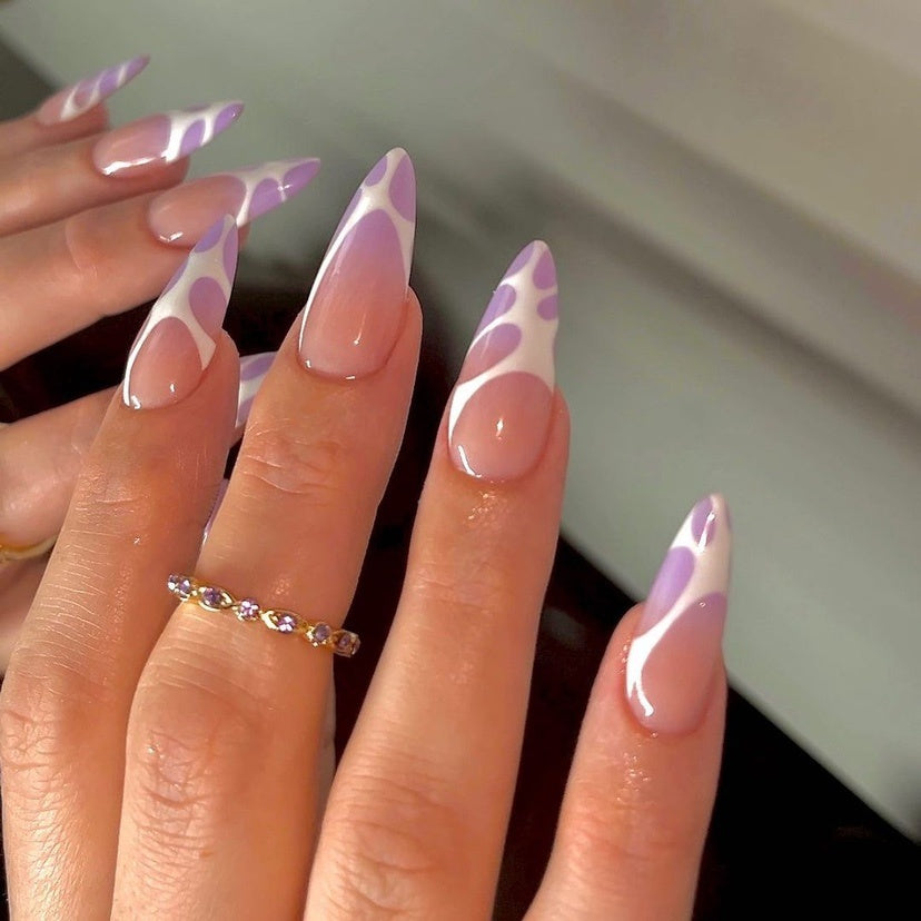 Mandel French Manicure – Advanced · Press-on-Nägel – Bild 2 | LuxeStyle