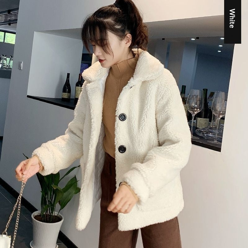 Kurzer Lammwollmantel – Bild 3 | LuxeStyle