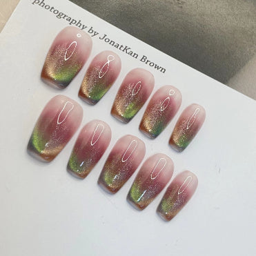 Handgemachte Cat's Eye Nägel zum Aufkleben