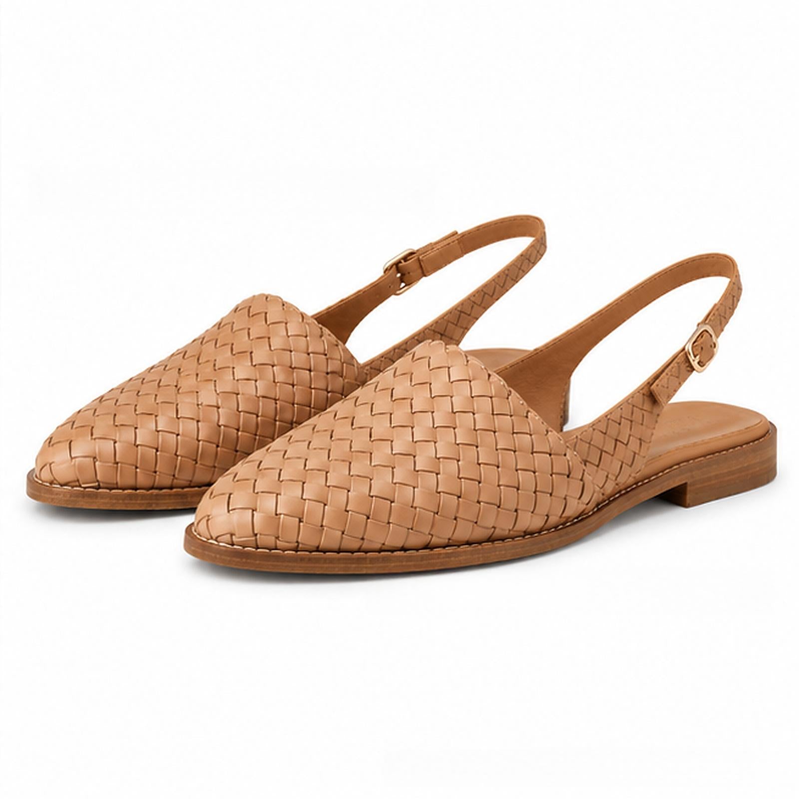 Geschlossene Sandalen