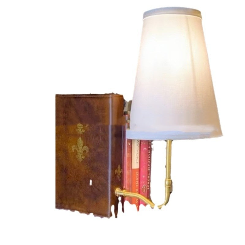 Weihnachtliche Literaturlampe – Bild 2 | LuxeStyle