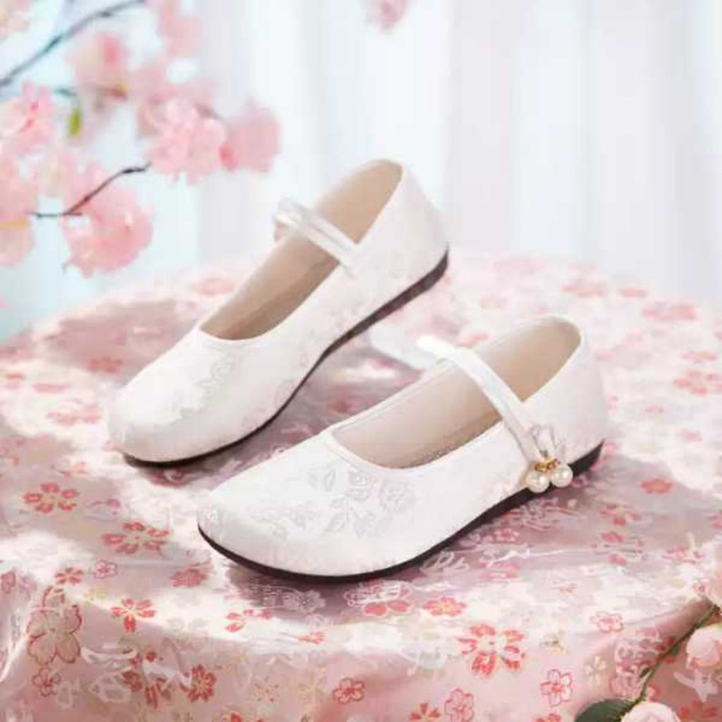 Chinesische Satin Flats – Mary Jane Stil