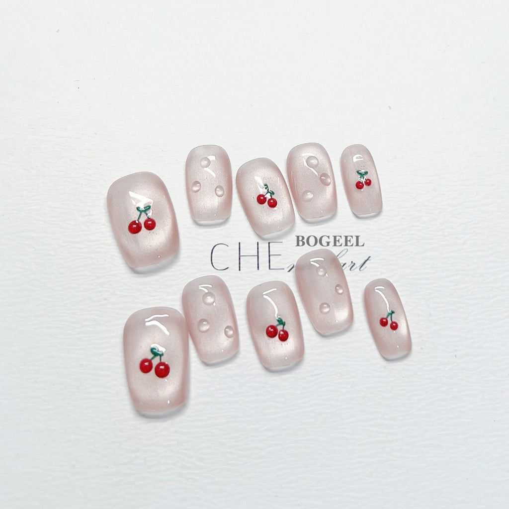 Handgemalte Cherry-Nägel