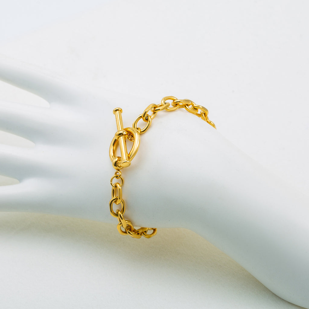 Minimalistisches Kreuzketten-Armband, vergoldet – Bild 1 | LuxeStyle