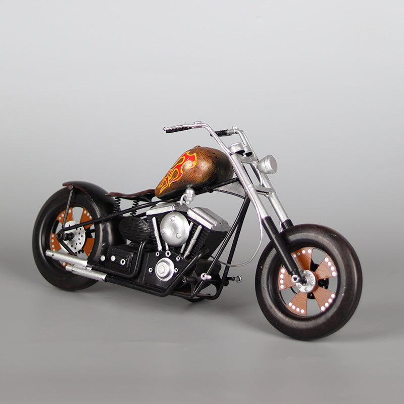 Nostalgische Harley Motorrad-Modell aus Metall – Bild 6 | LuxeStyle