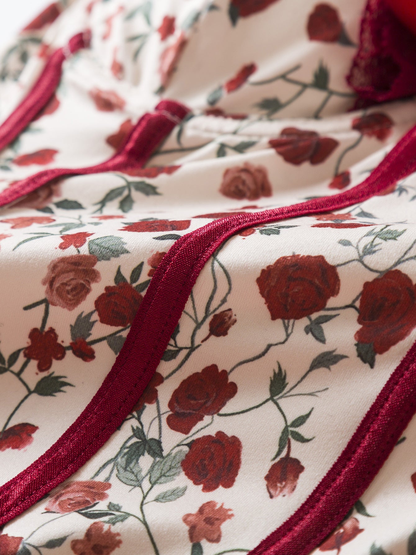 Korsett-Top mit Rosenprint und Schleife