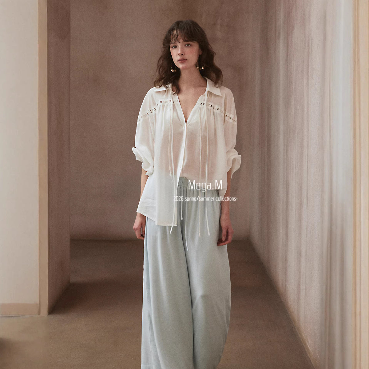 Lapel-Shirt Top in Beige – Tencel – Bild 5 | LuxeStyle