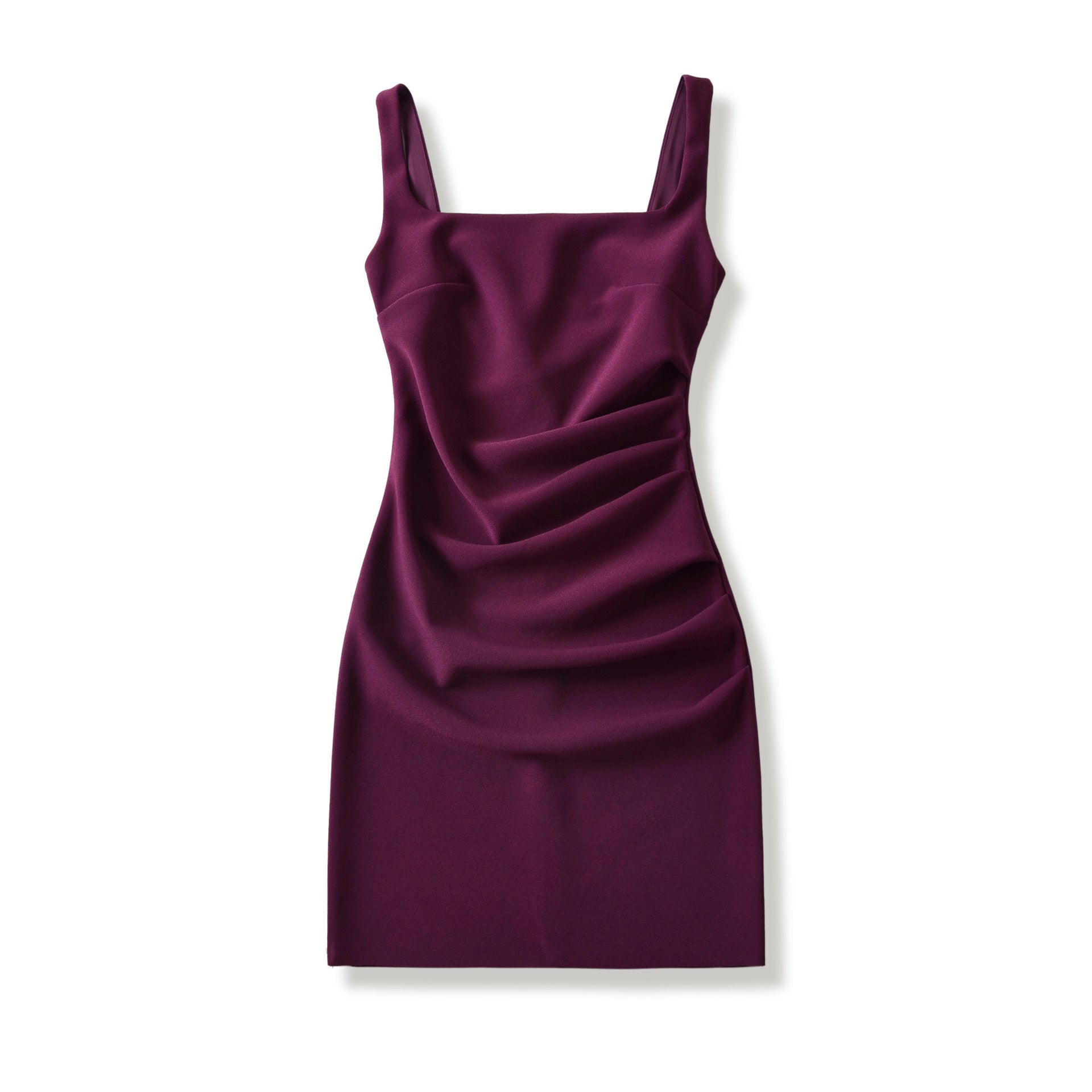 Enges Sommerkleid mit Spaghettiträgern und eckigem Ausschnitt