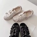 Französischer Samt-Sneaker mit Schnürung