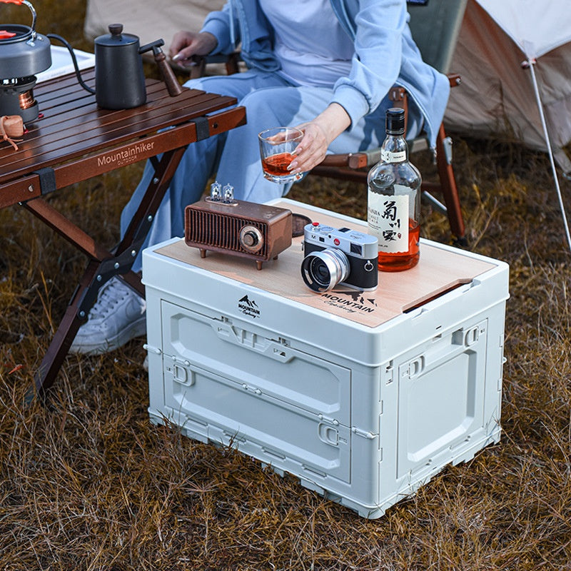 Faltbare Outdoor-Box mit Holzdeckel
