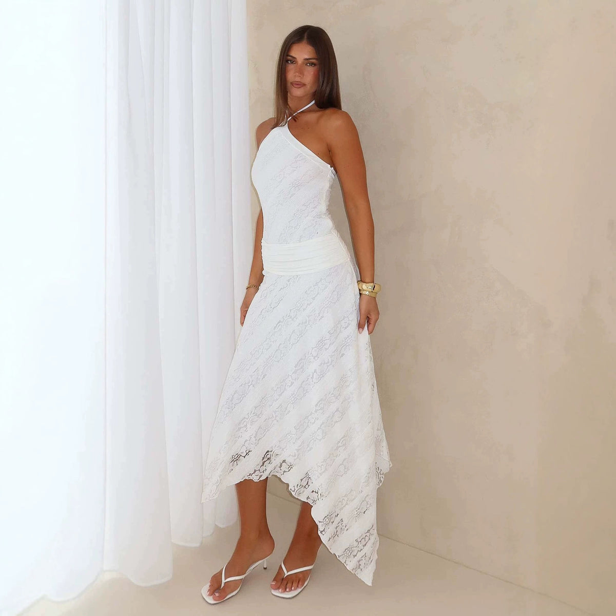Asymmetrisches Resort-Kleid mit Taillierung | LuxeStyle
