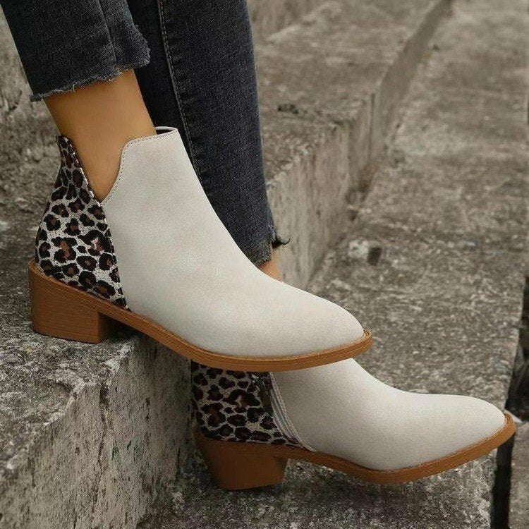 Niedrige Stiefeletten mit Seitenreissverschluss