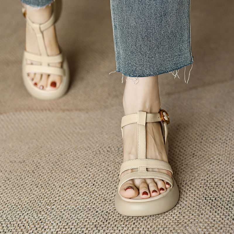Leder-Sandalen mit Chunky-Absatz