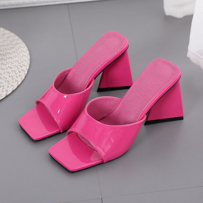 High-Heel Sandalette im European Chic