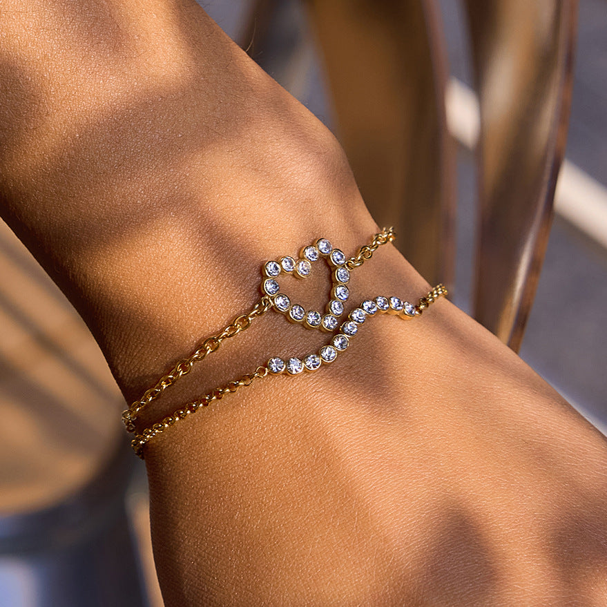 Stainless-Steel Herzschmuckarmband – Bild 7 | LuxeStyle