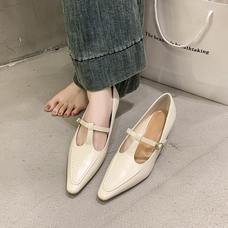 Elegante Pumps mit spitzer Kappe