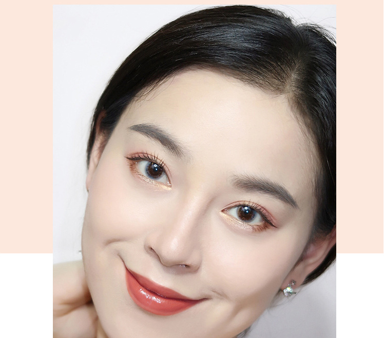 Leichter Concealer & Poren-Primer – Bild 4 | LuxeStyle