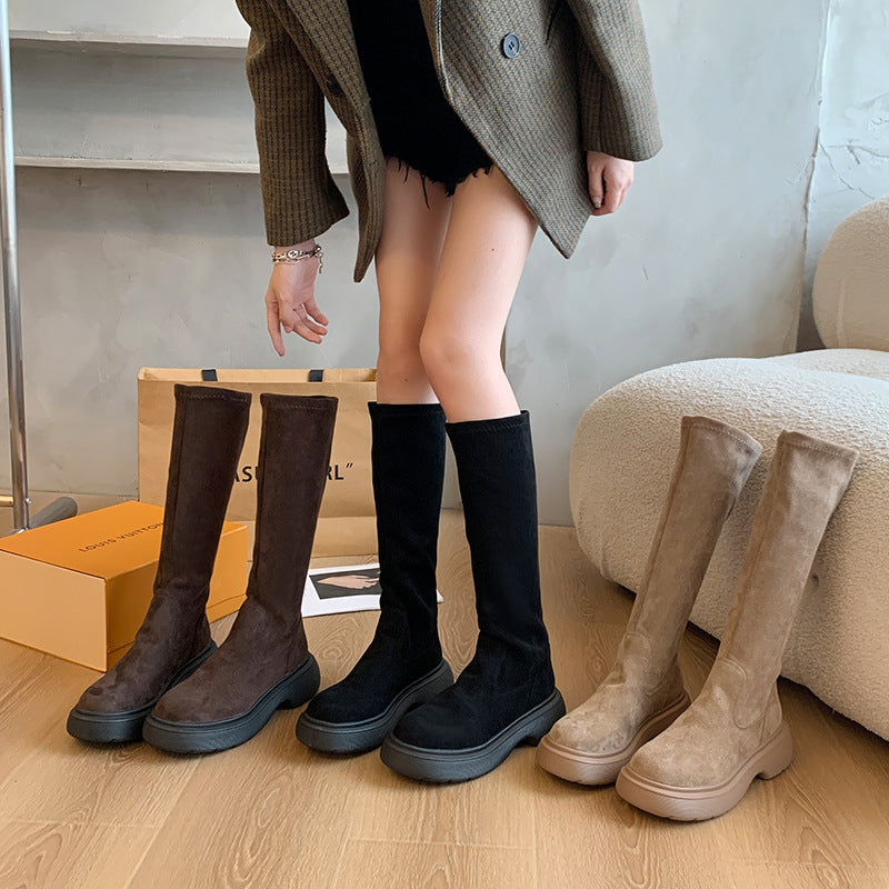 Modische Chunky-Boots aus Wildleder – Bild 3 | LuxeStyle