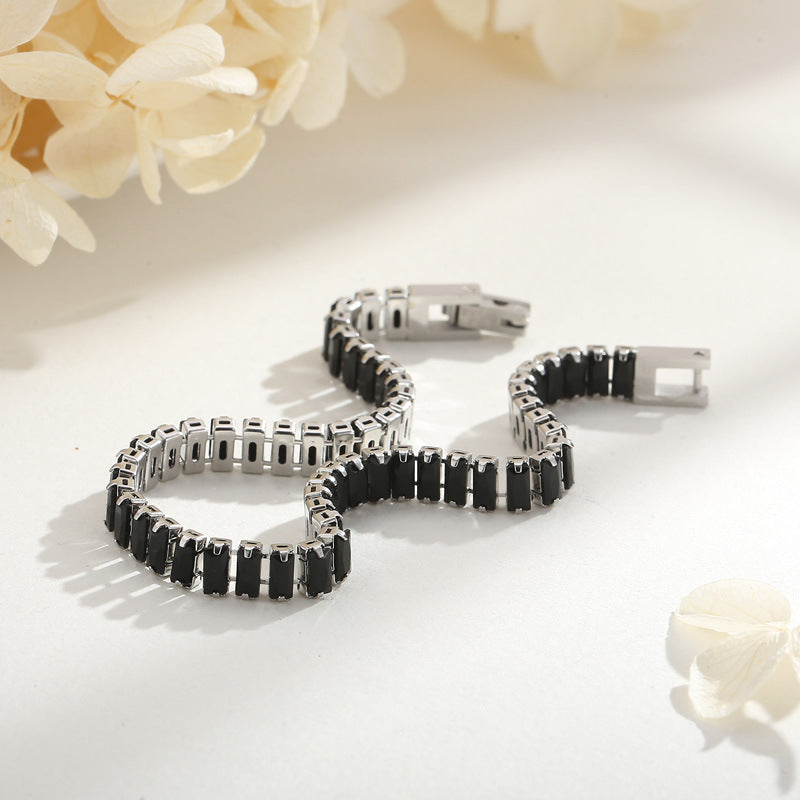 Armband mit Zirkonia-Steinen, 18K vergoldet – Bild 5 | LuxeStyle