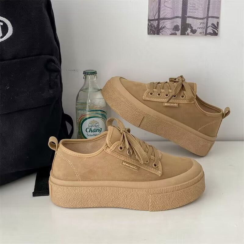 Chunky Freizeitschuhe mit Schnürung