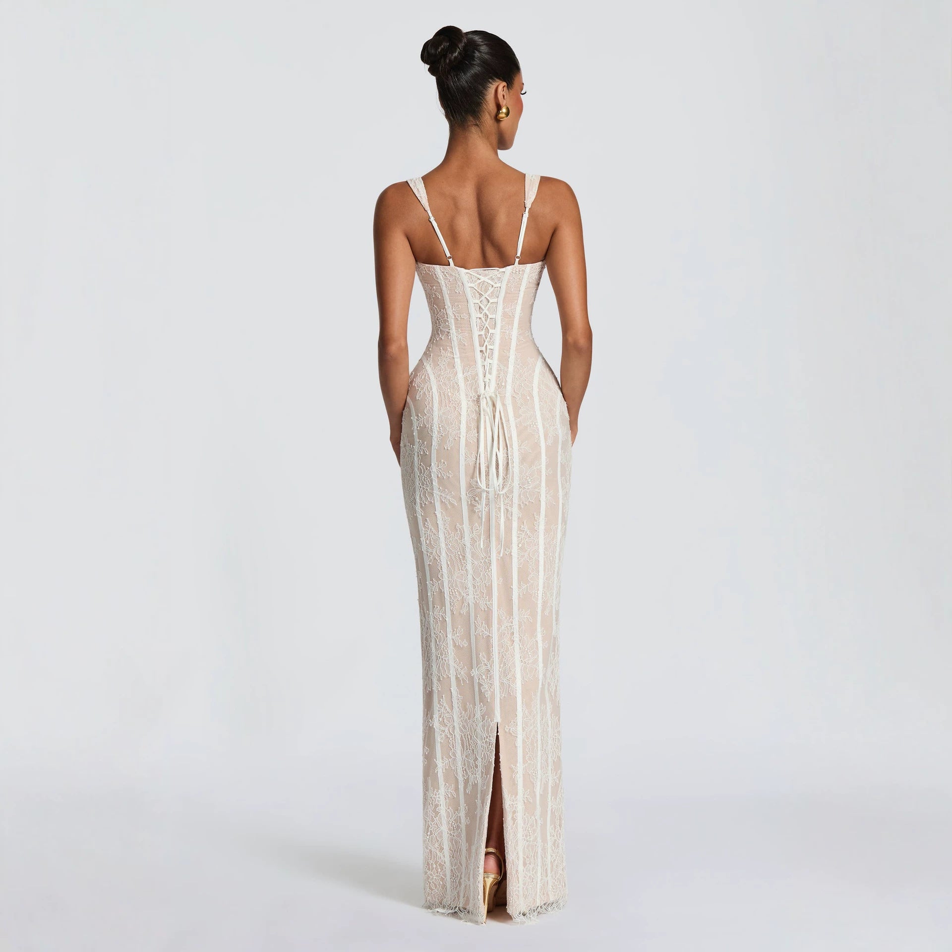 Elegantes Mesh-Kleid mit Vertikalstreifen