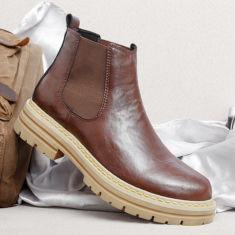 Robuste Worker Boots mit dicker Sohle