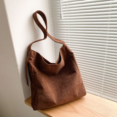 Corduroy Bucket Bag für Studierende – Bild 3 | LuxeStyle