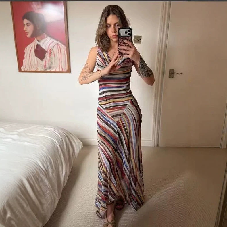Damenkleid mit Streifenmuster – Bild 3 | LuxeStyle