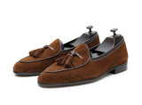 Farbe: Dunkelbraun
