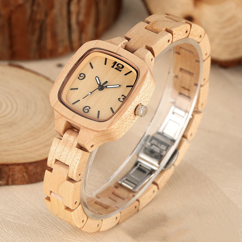 Bambus-Holz-Uhr mit digitalem Goldzifferblatt – Bild 6 | LuxeStyle