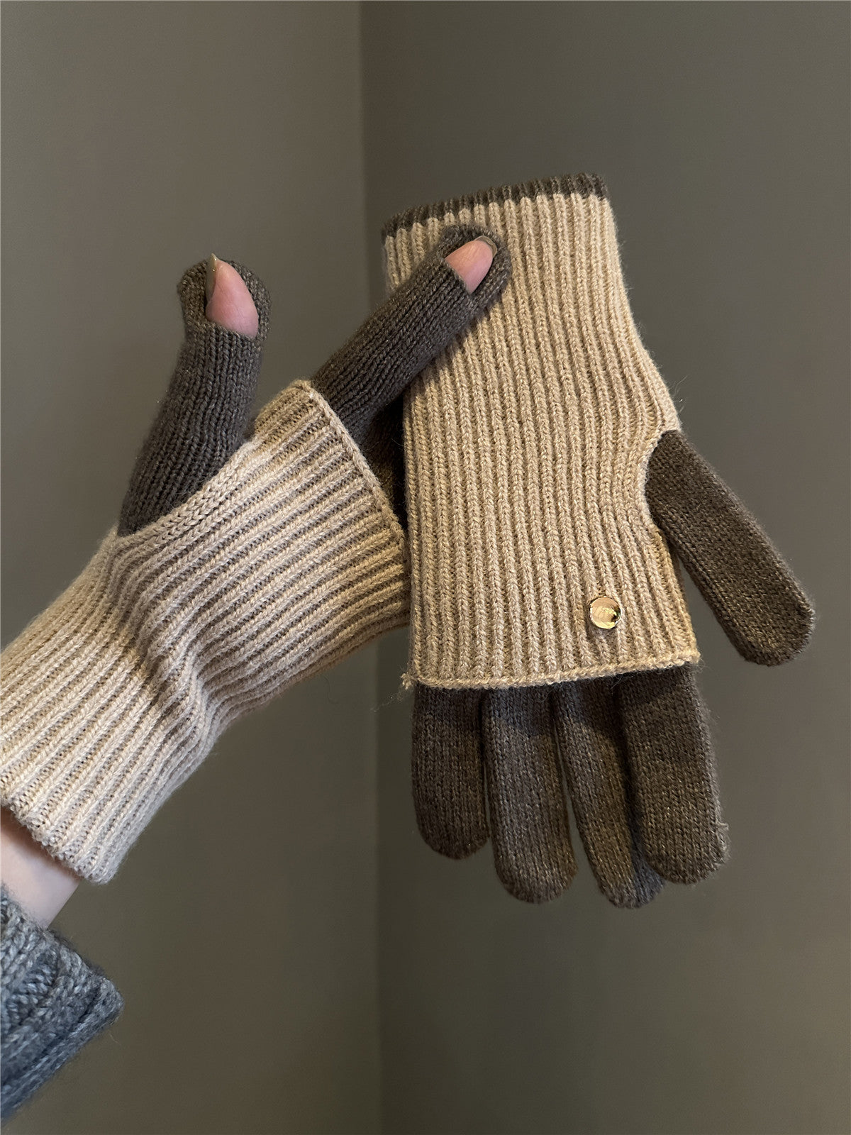 Dual-Use Colorblock Strickhandschuhe im Maillard-Stil