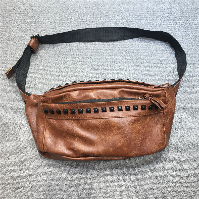 Rivet Umhängetasche für Herren – Bild 2 | LuxeStyle